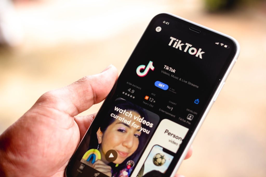 What Does Pinned Mean on TikTok