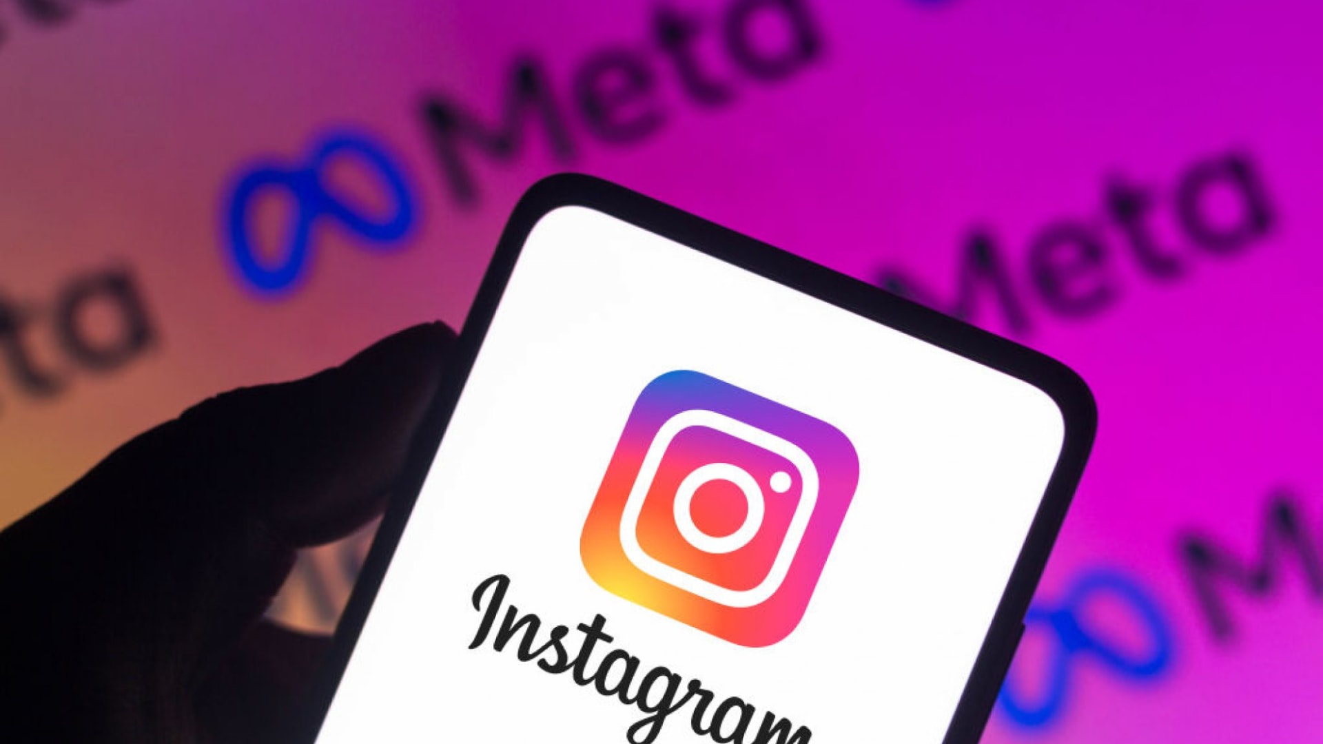 how to see who saved your instagram post