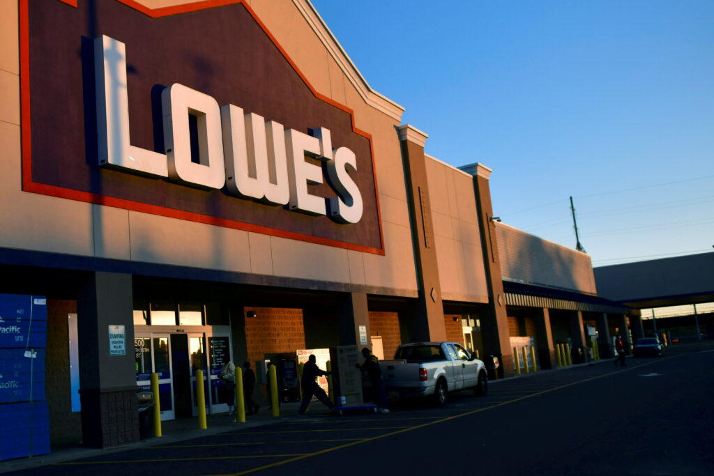 How Much Does an Aerator Cost to Rent at Lowe's?