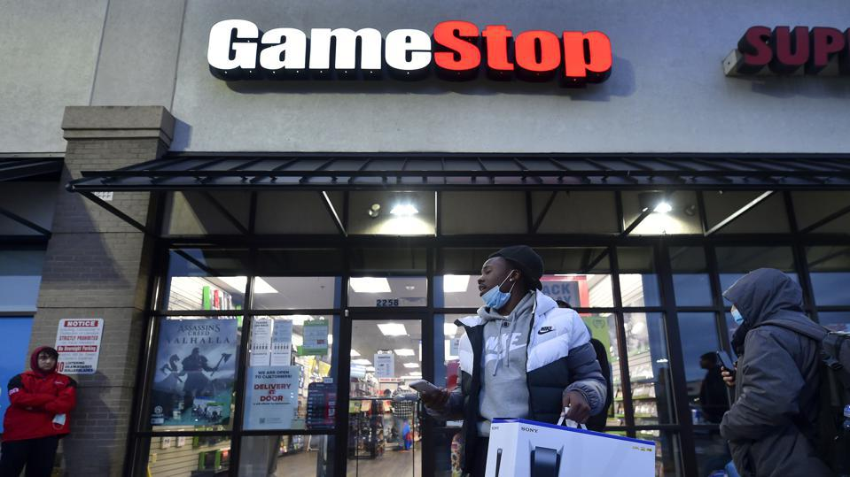 Is GameStop Going Out of Business? (10 Things to Know)