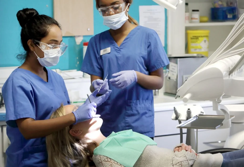 How Long Does it Take to Become a Dental Assistant