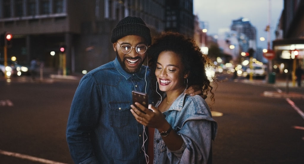 100 Best Love Messages and Romantic Text Messages Latest Update