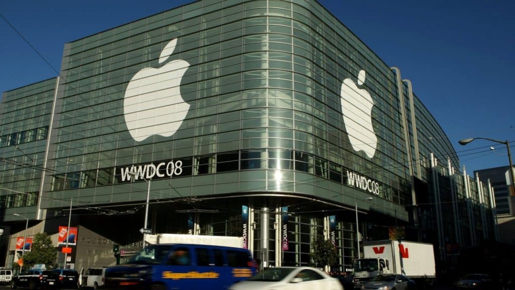 Как устроиться на работу в Apple, не взламывая слишком много