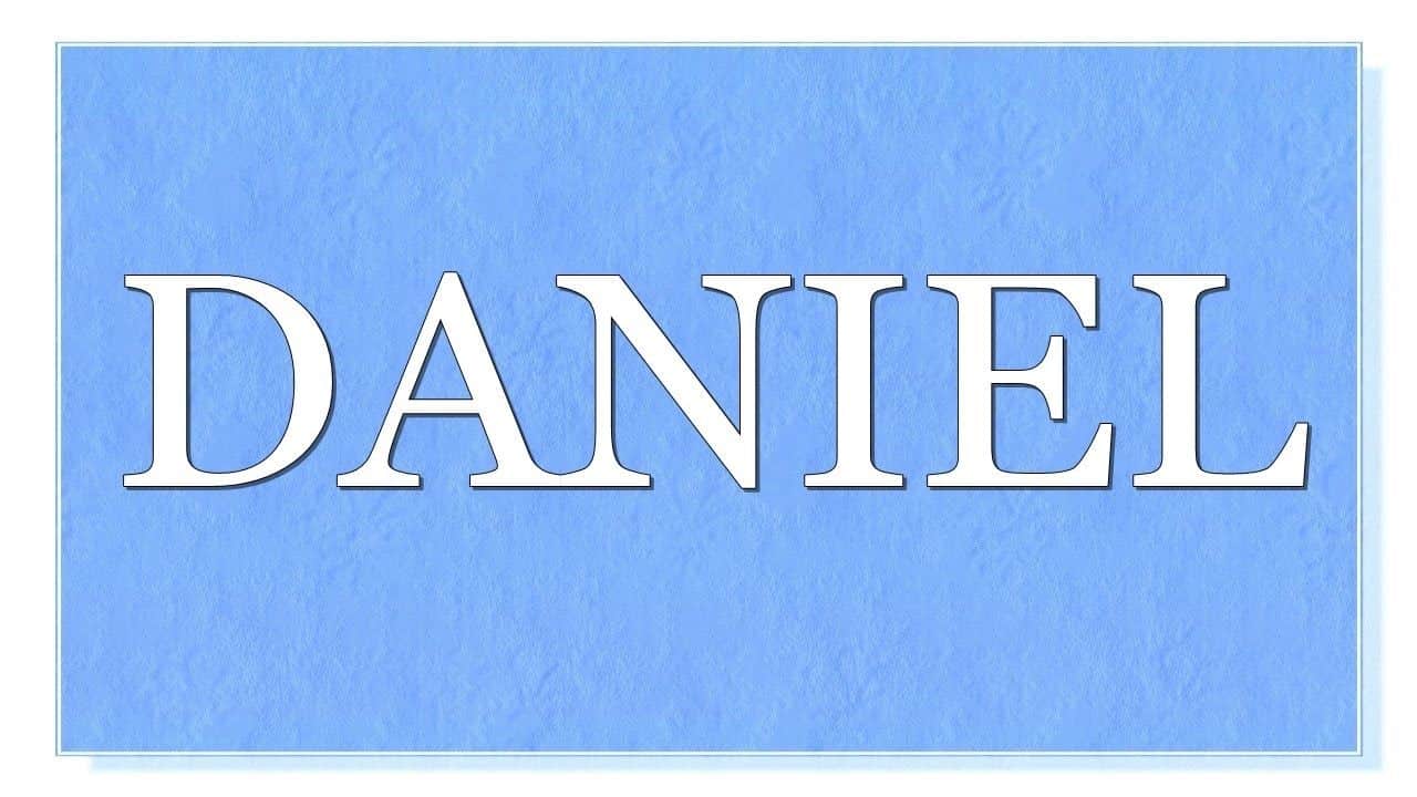 Даниэль имя. Даниэль имя синий. Имя Данечка на белом фоне. Как по английски будет сын