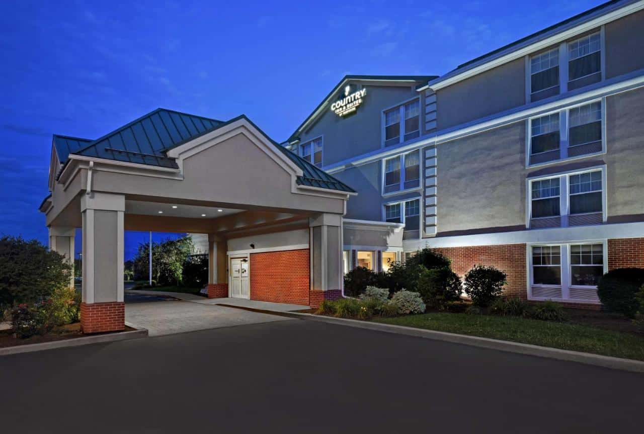 1. Country Inn & Suites by Radisson, Rochester-University Area, NY