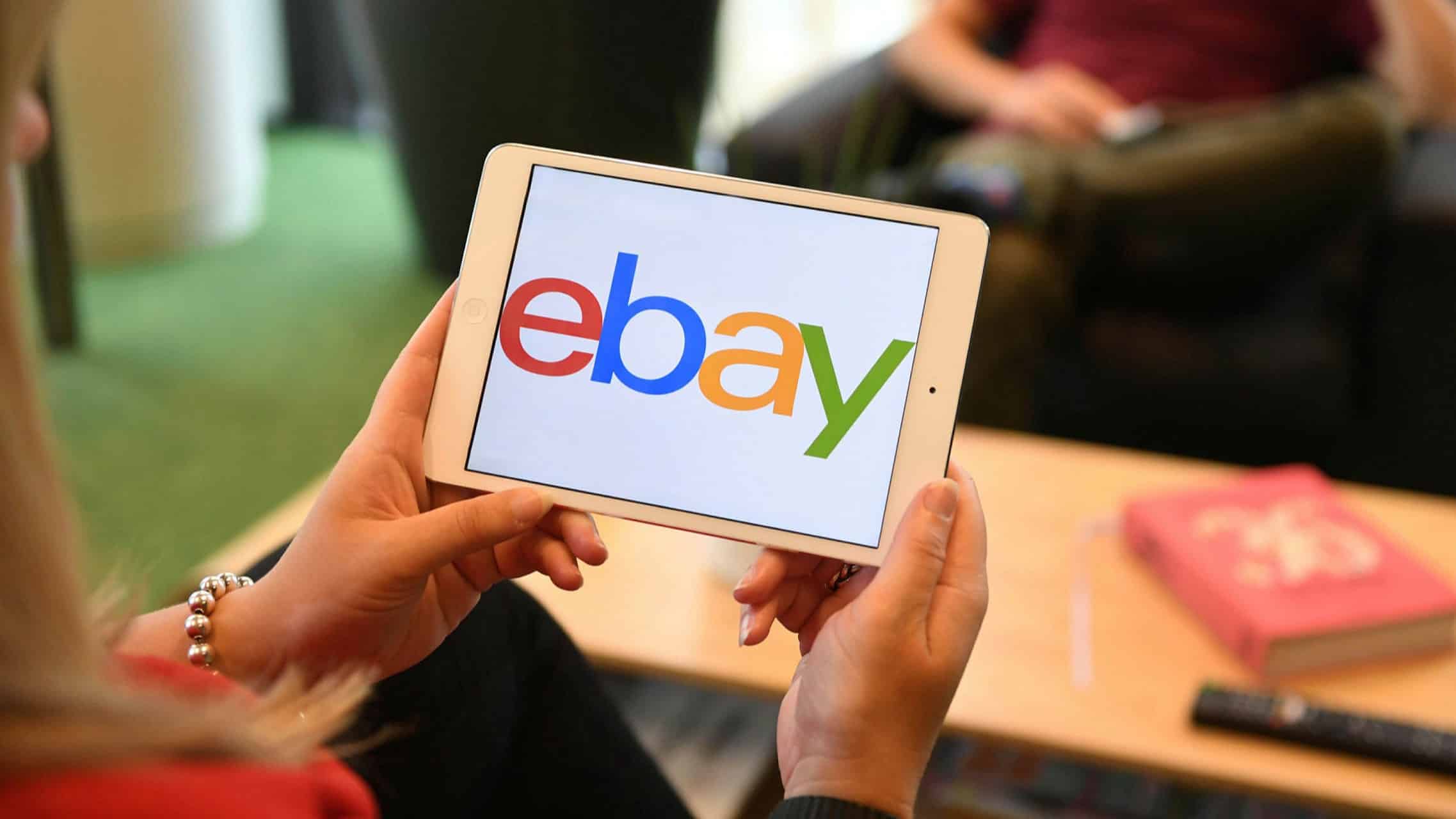 شراء وبيع الأشياء على موقع eBay لتحقيق الربح