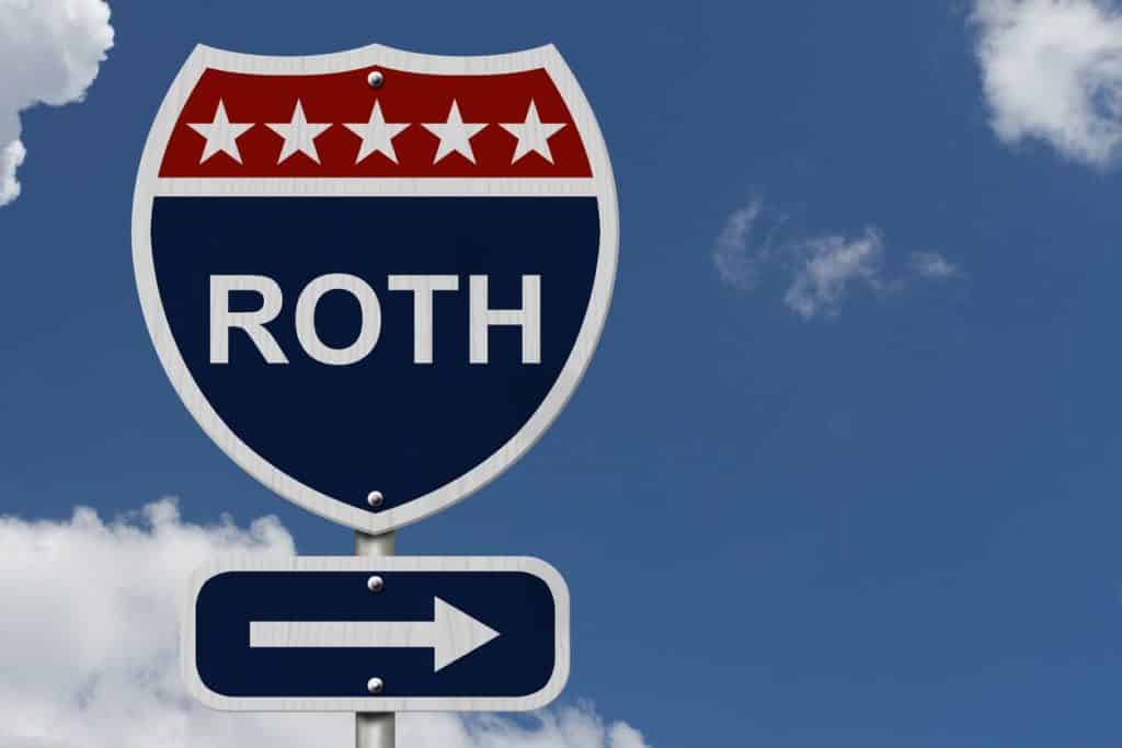 افتح حساب Roth IRA لاستثمار 100 دولار واحصل على 1,000 دولار في اليوم