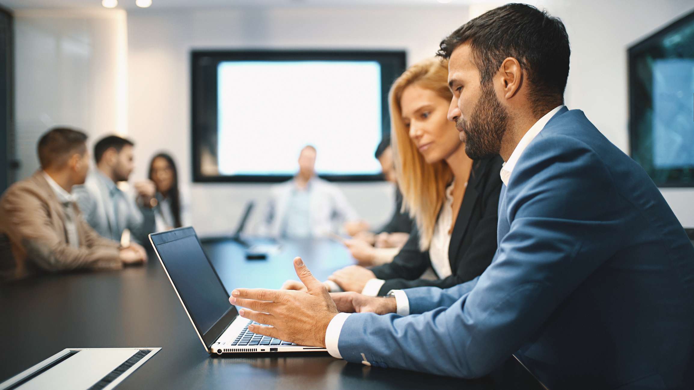 What it Takes to Become a Human Resource Manager