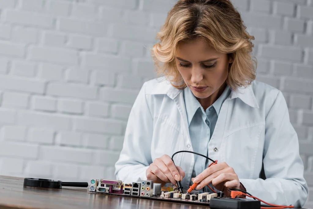 Electrical Engineer-Trades Skills for Women
