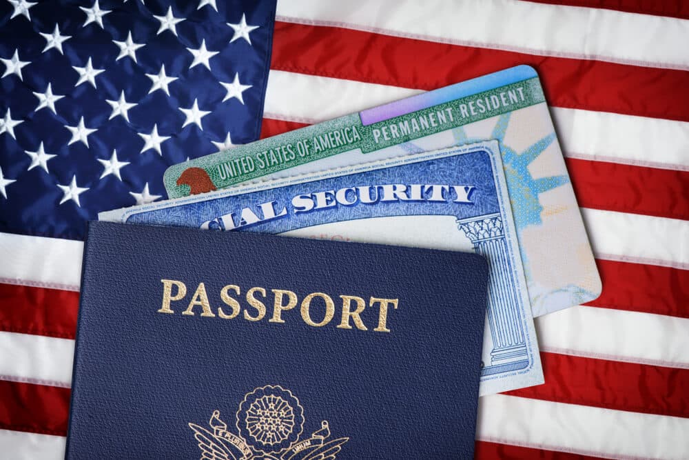 - فرصة يانصيب التأشيرة في الولايات المتحدة الأمريكية وكندا والمملكة المتحدة وأستراليا للأفارقة -
