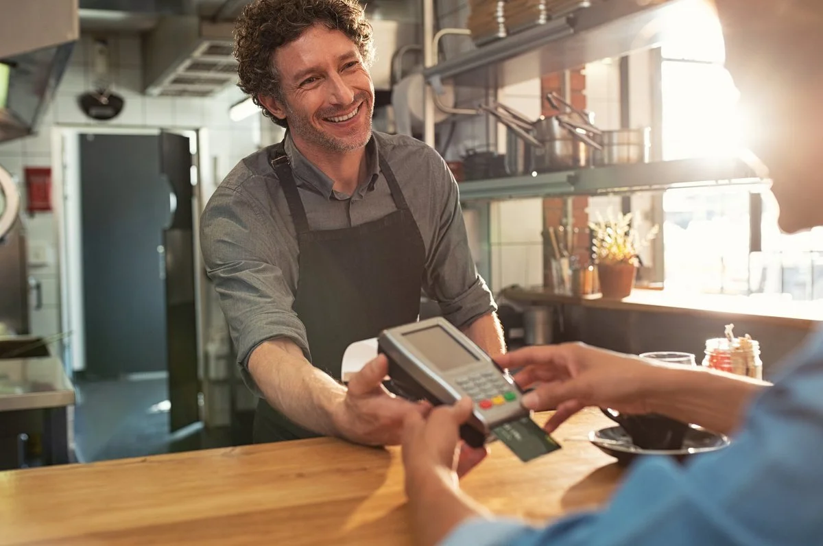 Pros and Cons of Best Buy Credit Card