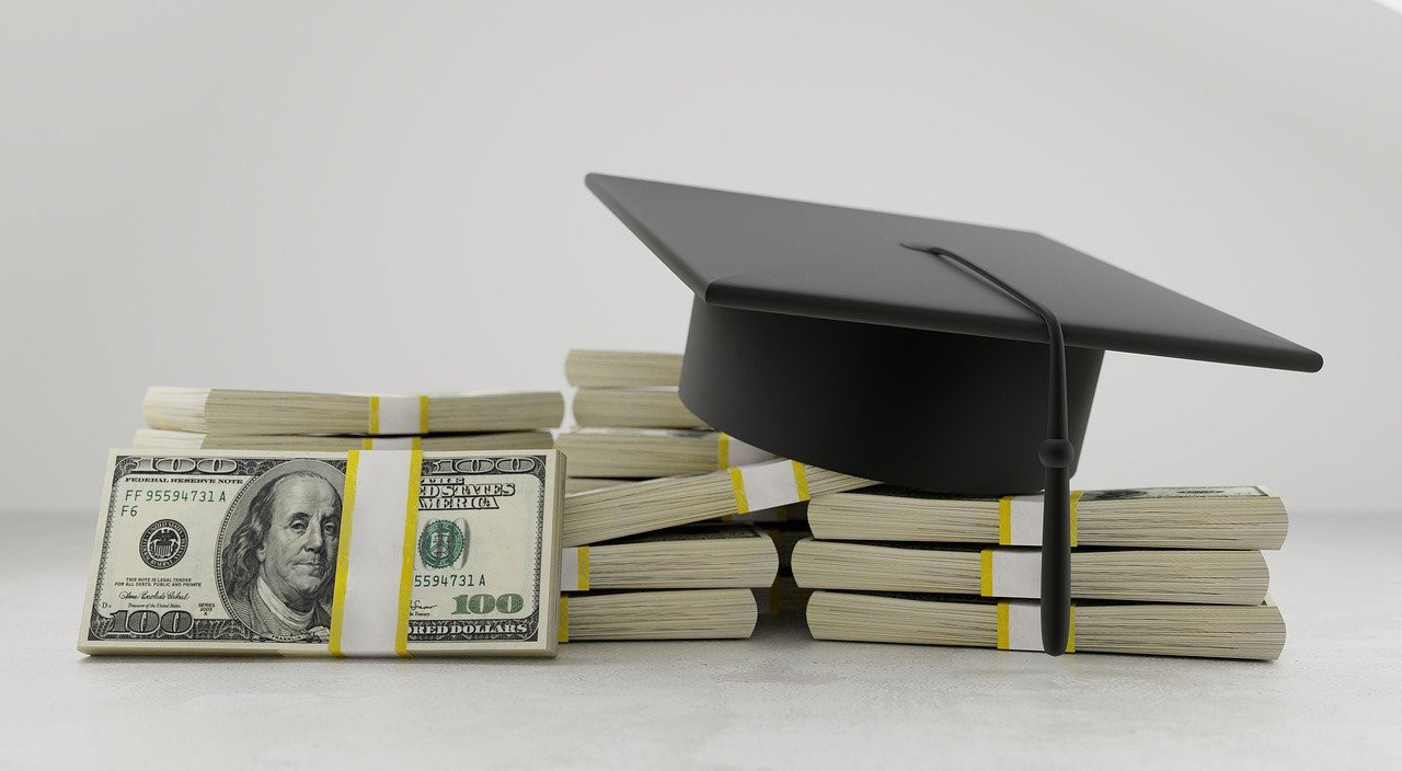 직업 없이 대학에서 돈을 버는 20가지 유연한 방법 : Current School News