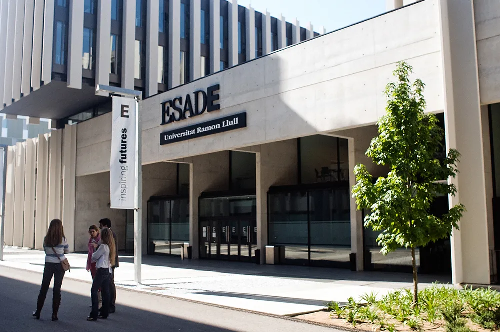 ESADE Excellence Honours Scholarship
